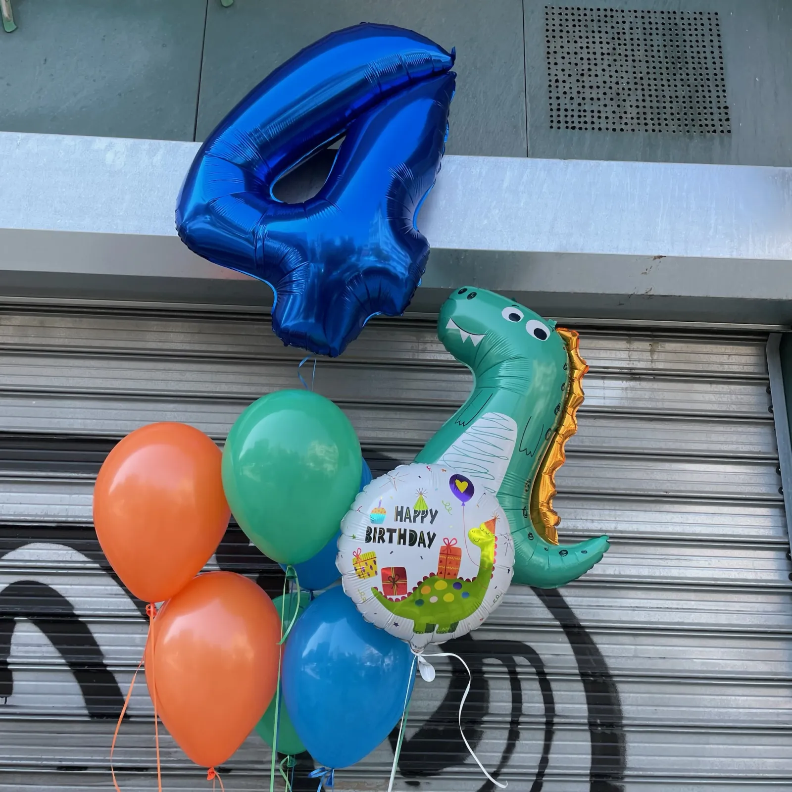 Σύνθεση 5464