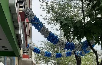 Γιρλάντα εγκαινίων σε κατάστημα 6147