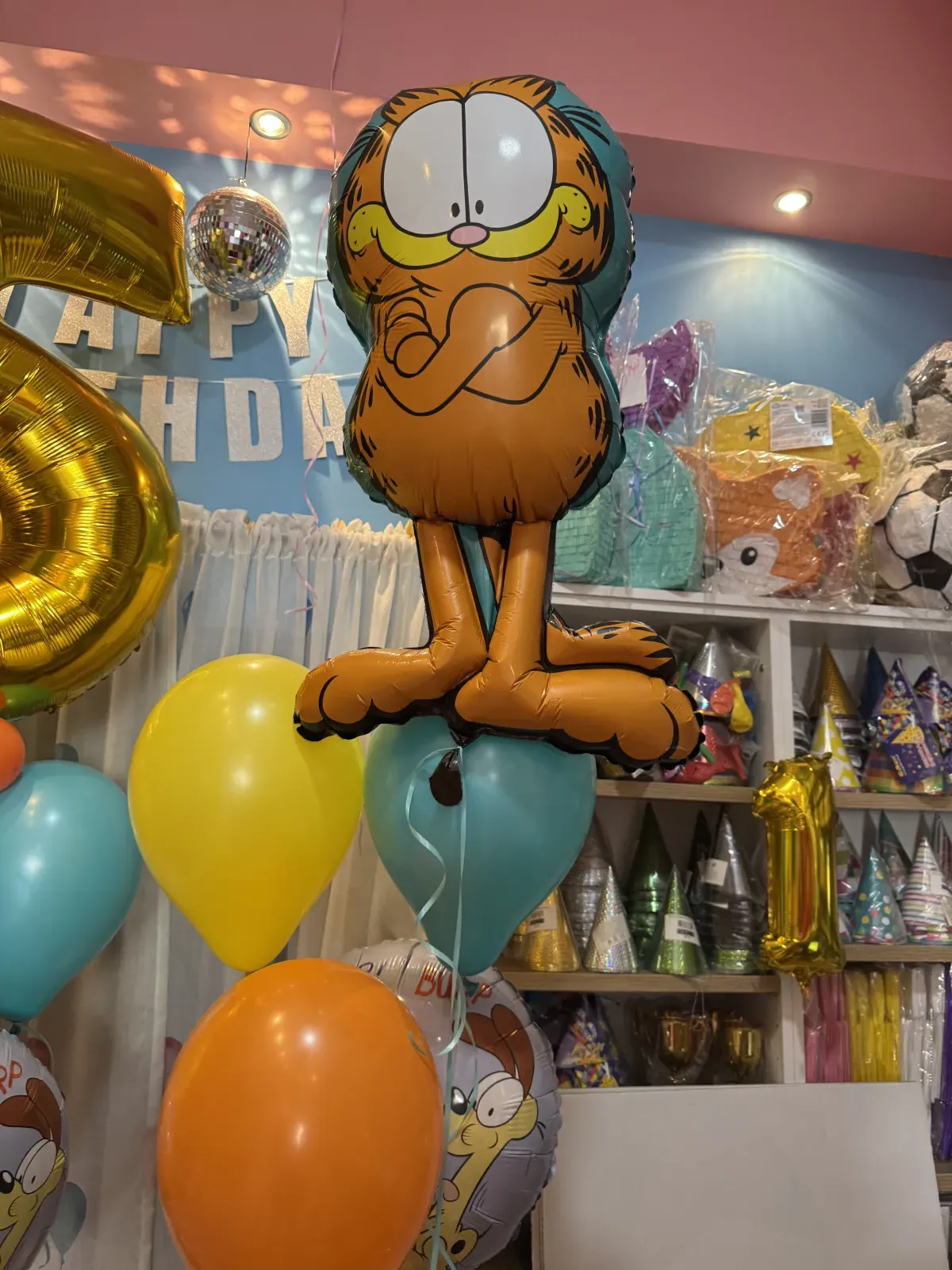 Σύνθεση 7605
