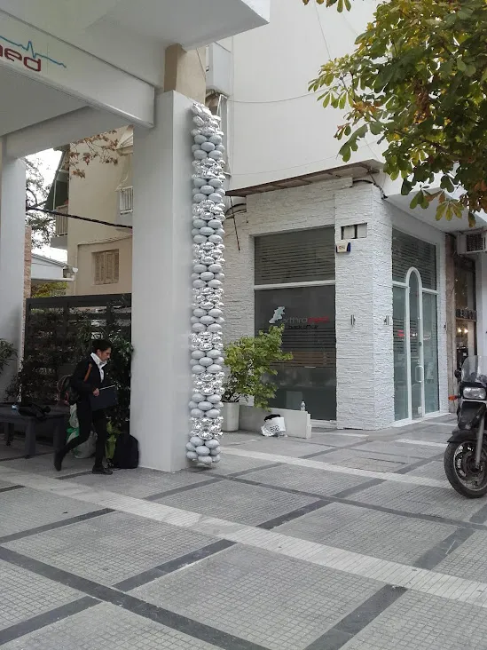 Γιρλάντα εγκαινίων σε κατάστημα 9727